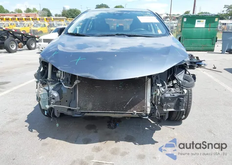 2019 Toyota Corolla Le z USA, uszkodzony, nr VIN 2T1BURHE9KC167094
